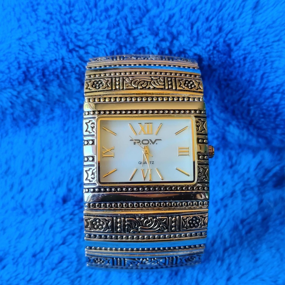 P.O.V.  Analog Quartz Movement Cuff Gold Toned Floral Etched Wrist Watch